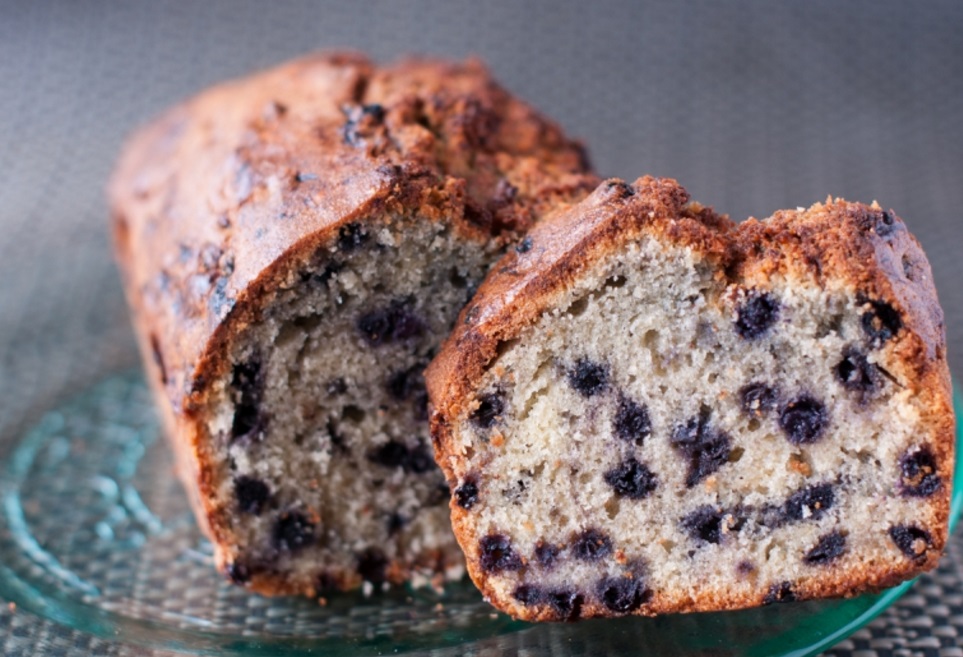 Fourme d&rsquo;Ambert et myrtilles en cake
