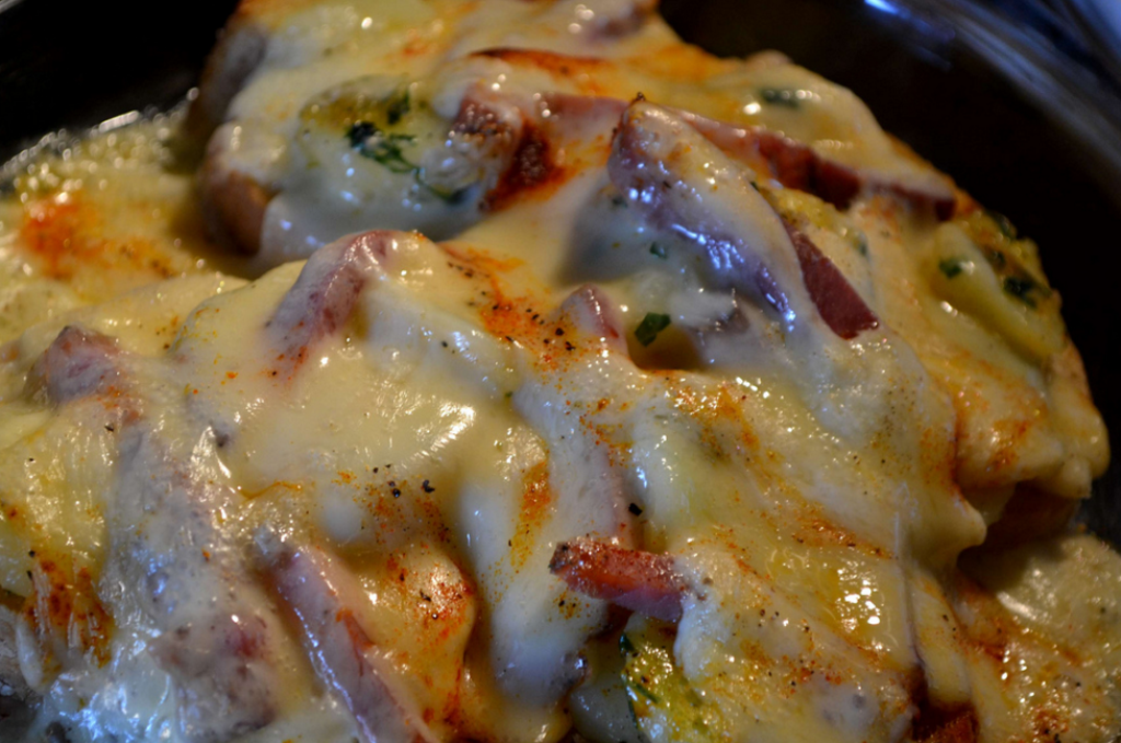 Croûtes au fromage à la Zougoise – au Sbrinz