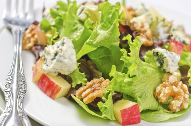 Salade au Roquefort
